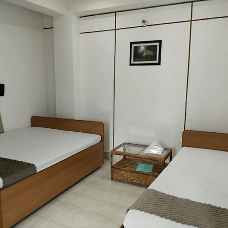 The Executive Inn Guwahati Bagian luar foto