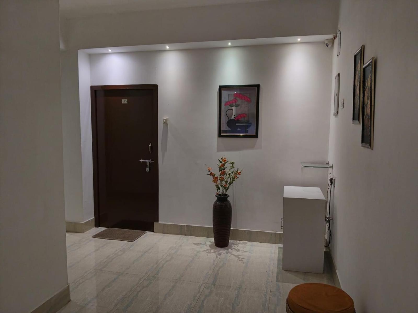 The Executive Inn Guwahati Bagian luar foto