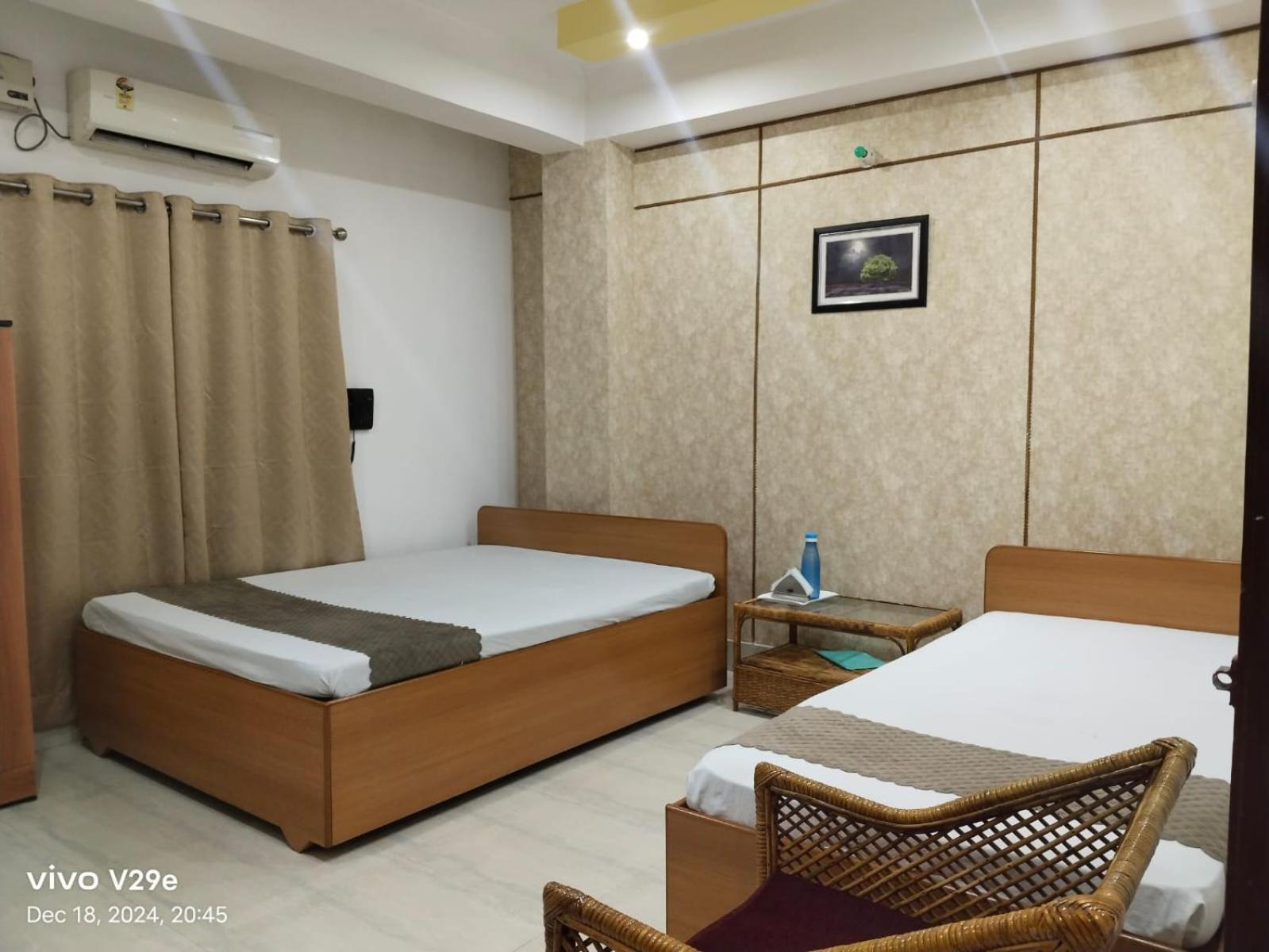 The Executive Inn Guwahati Bagian luar foto