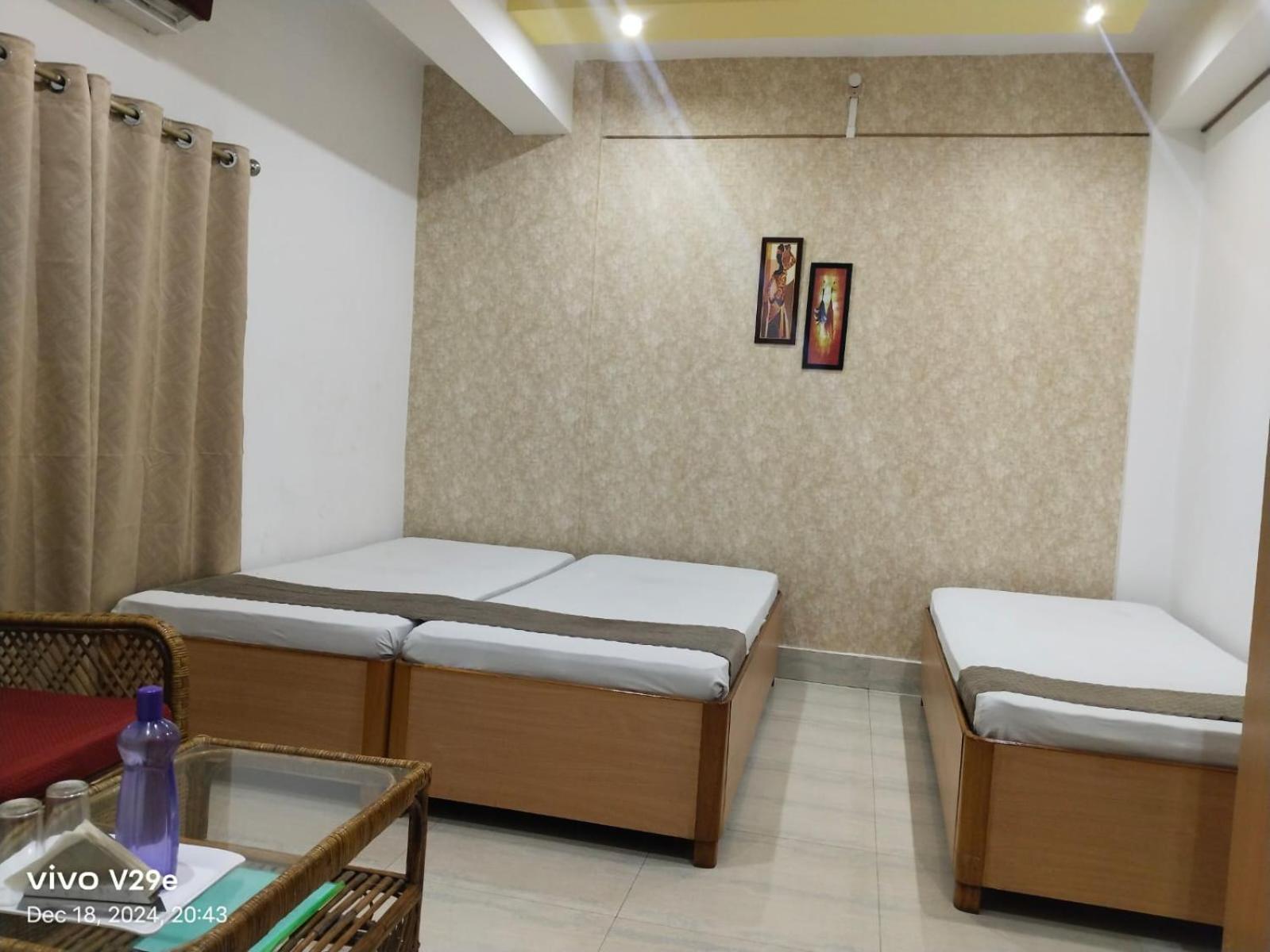 The Executive Inn Guwahati Bagian luar foto